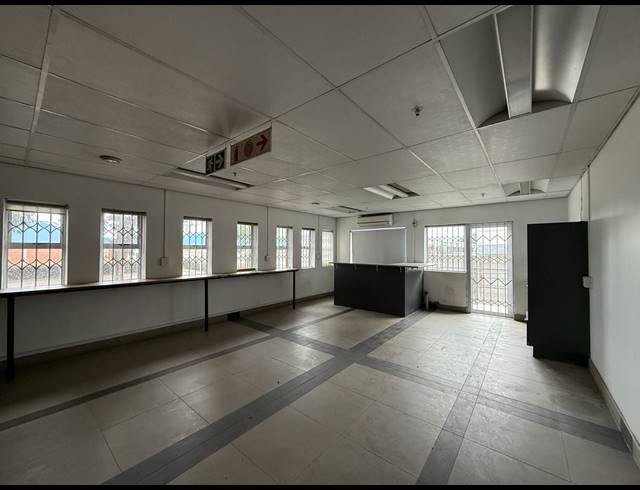 3,450M² WAREHOUSE TO LET IN EPPING INDUSTRIAL